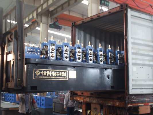 Machine de fabrication de tubes en acier ASTM A53 avec découler à haute résistance pour l'acier laminé à chaud de 2,0 mm à 6,0 mm