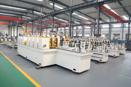 Soudeuse automatique de tuyaux en acier au carbone à haute fréquence ASMT pour la production de tuyaux industriels standard