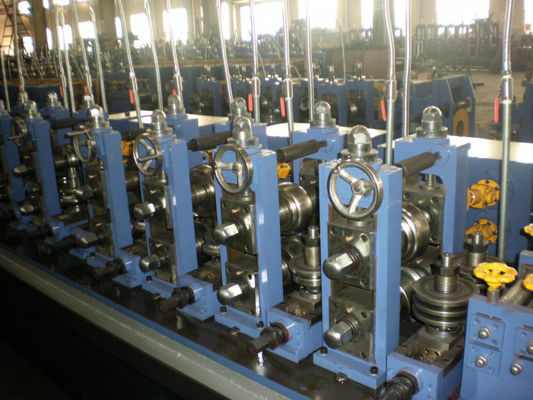 Machine de fabrication de tubes en acier galvanisé avec soudage à haute fréquence pour la construction et la production de tuyaux industriels