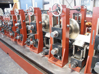Fabrication de tubes en acier laminés à chaud pour la fabrication de tubes ronds en acier de 88,9 mm et 273 mm