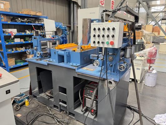 Tube d'acier à faible teneur en carbone formant la machine pour la production industrielle de tuyau